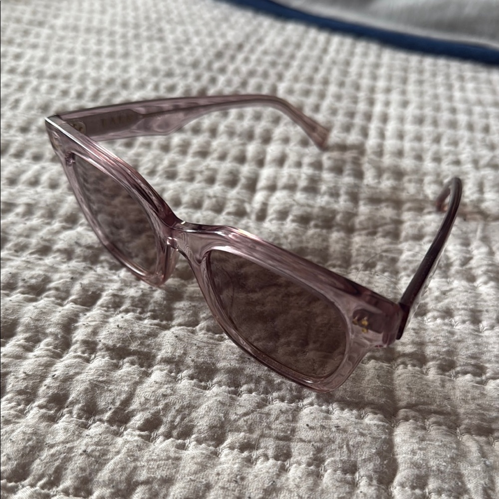 NEW - RAEN light Pink Frame Sunglasses